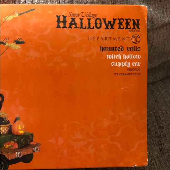 Dept 56 Halloween Haunted Rails Witch Hollow Supply Car - Picture 2 of 7